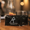 Feuchttücher mit 'Trinity' Logo