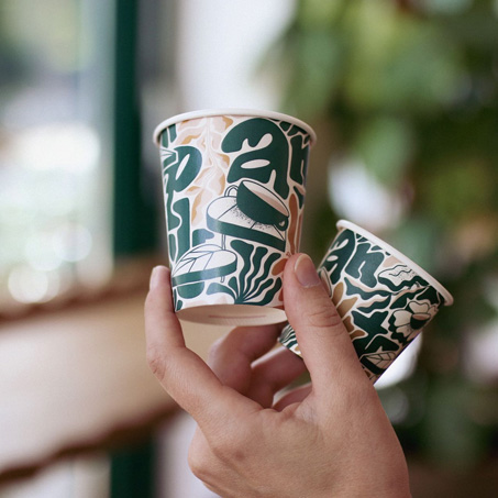 Umweltfreundliche Pappbecher mit individuellem Druck